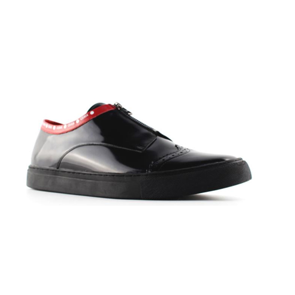 BLACK PATENT LEATHER WING TIP ZIP UP SNEAKERS